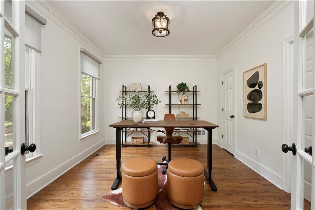 722 Brookshade Parkway