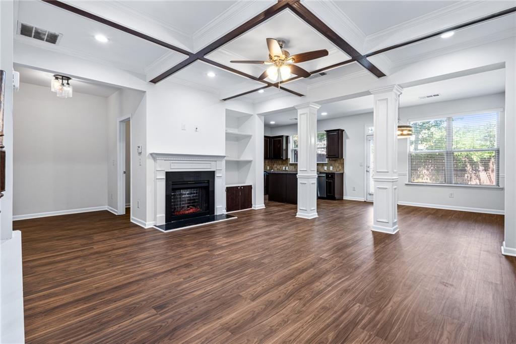 2121 Spicy Pine Lane