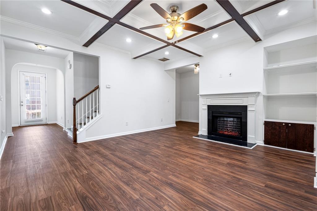 2121 Spicy Pine Lane