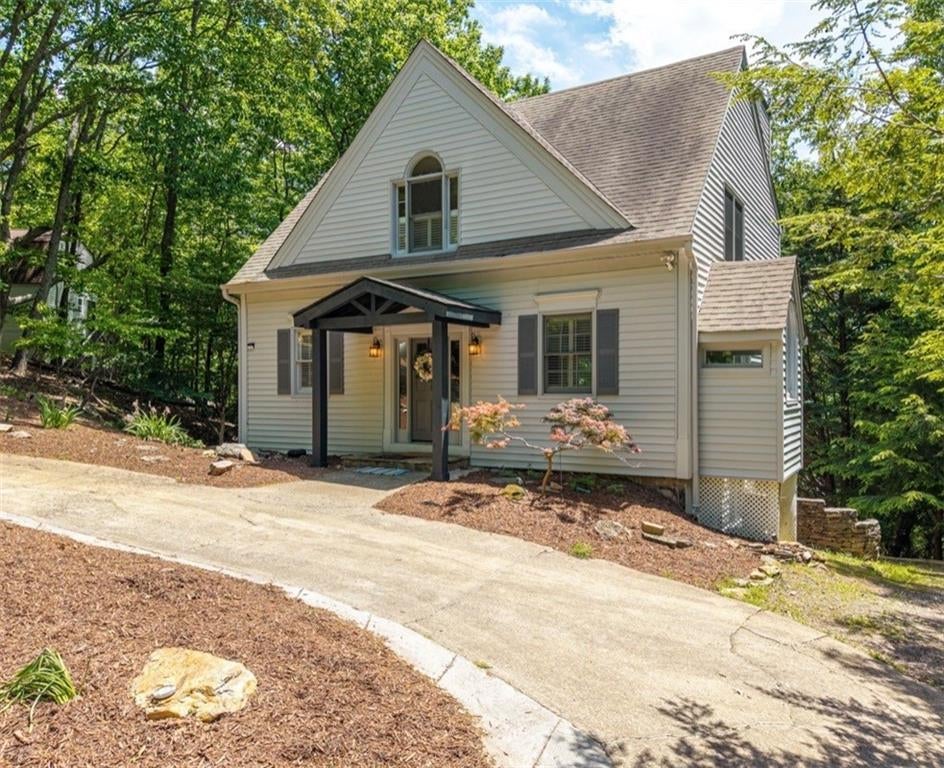 196 Bee Tree Ridge Court