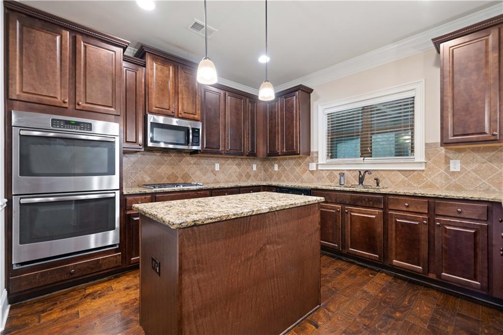 1314 Bentley Estates Drive, Dacula, Georgia image 7
