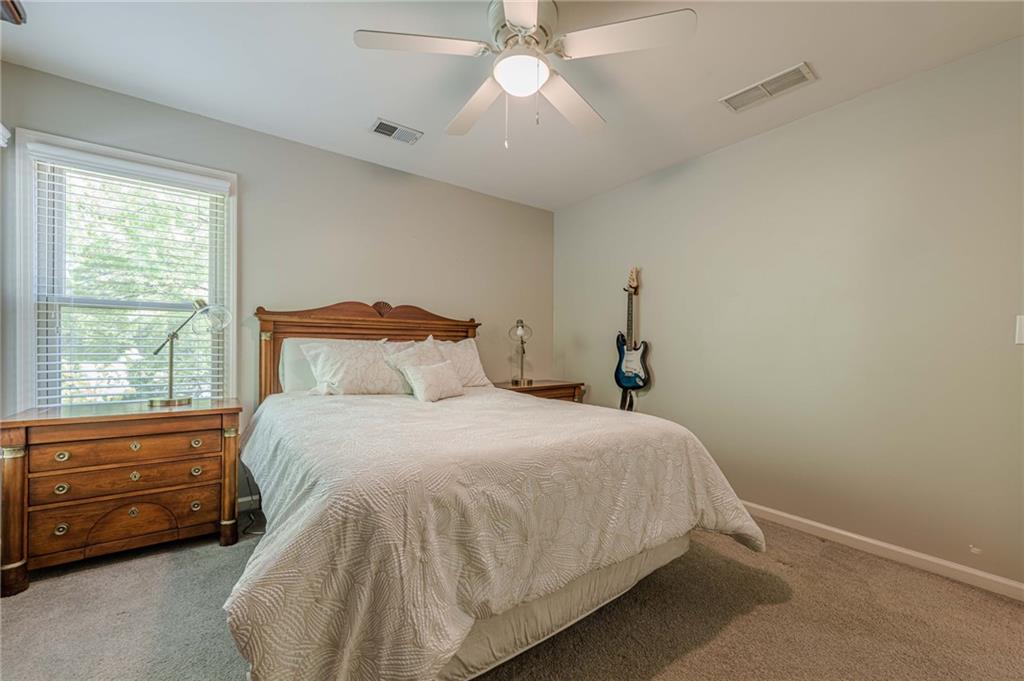 7045 Grand View Way, Suwanee, Georgia image 35
