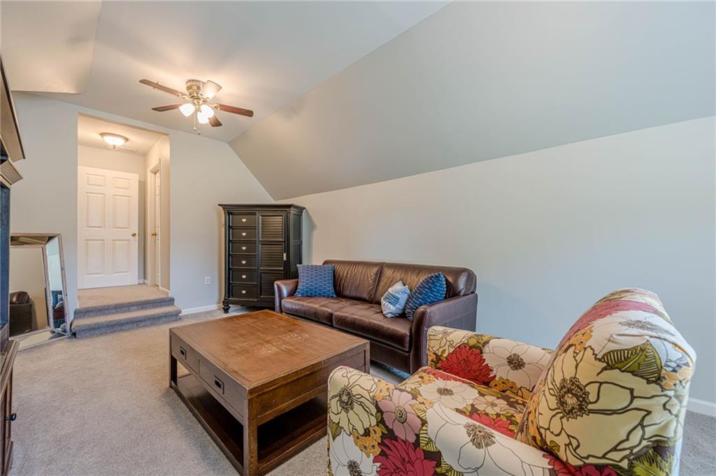 7045 Grand View Way, Suwanee, Georgia image 39