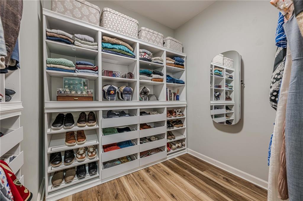 7045 Grand View Way, Suwanee, Georgia image 30
