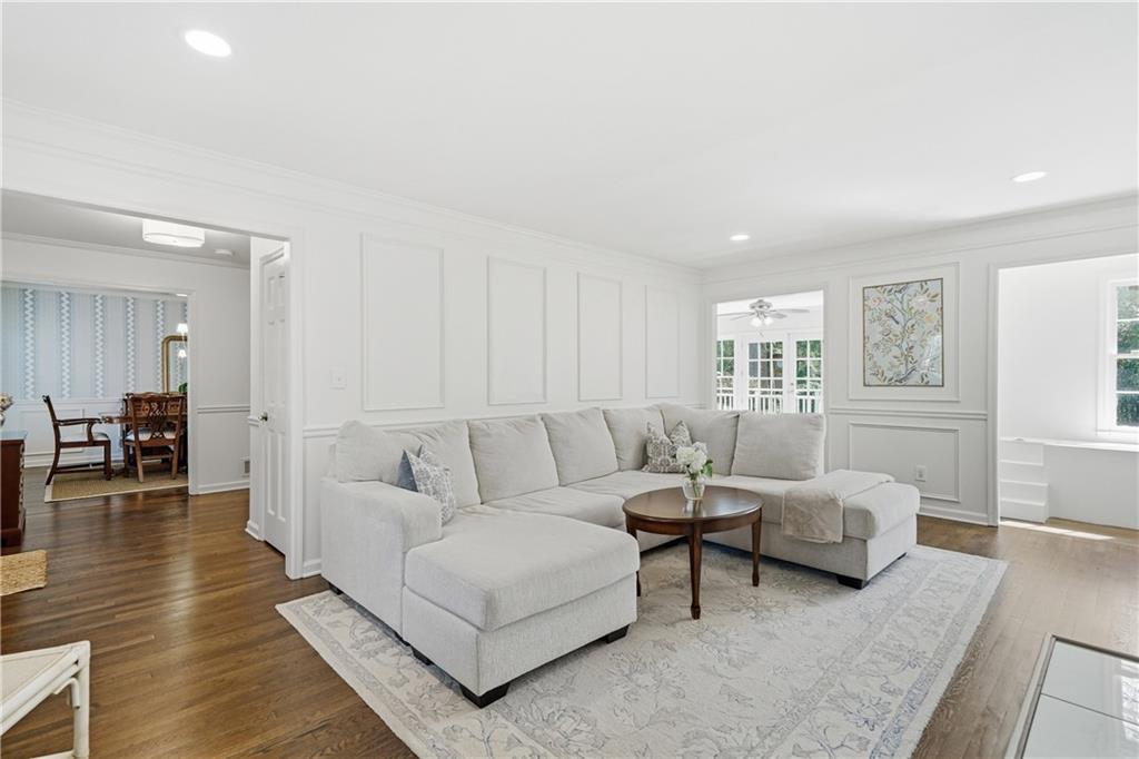 205 Berwick Drive NE