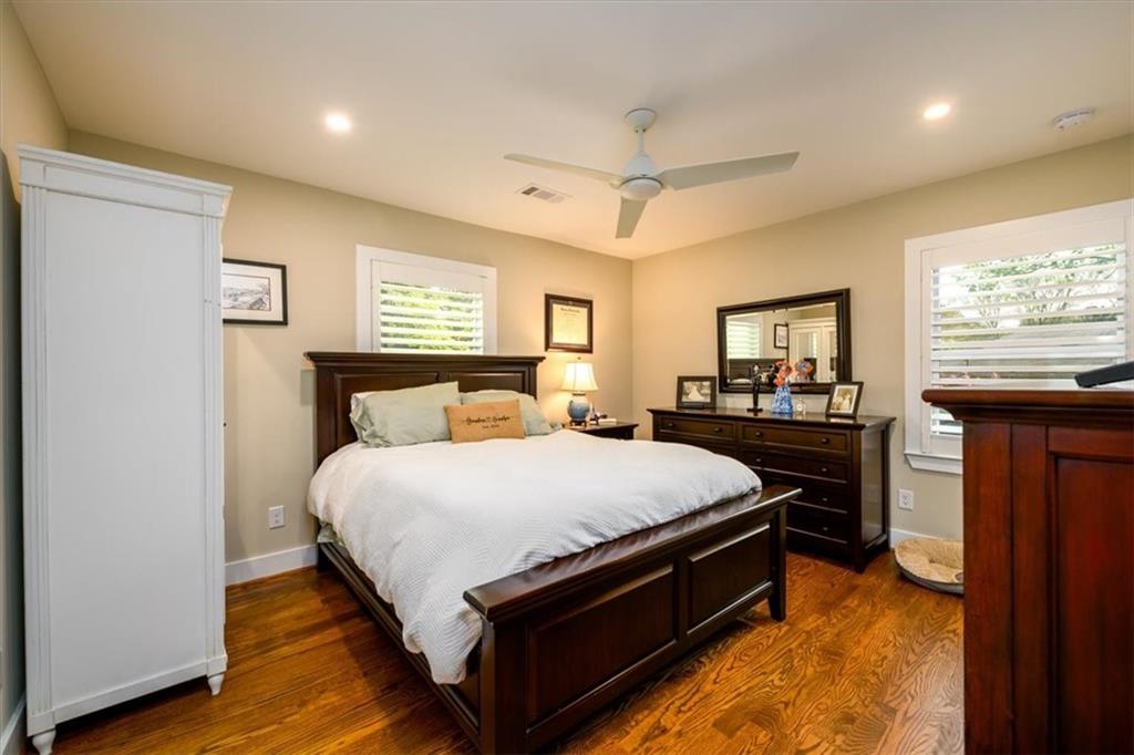 2724 Parkwood Road, Smyrna, Georgia image 15