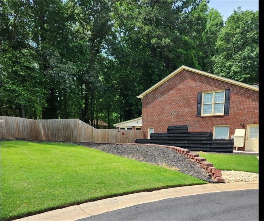 6210 Douglas Manor Court, Douglasville, Georgia image 4