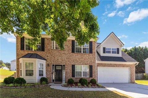 Homes For Sale - 905 Shannon Road<br/> Loganville, GA 30052