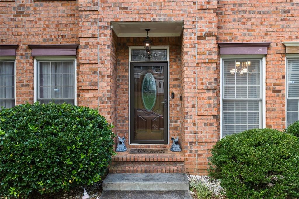 645 MOUNTAIN OAKS Parkway