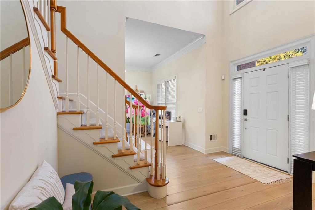 1914 Tynemoore Court SE