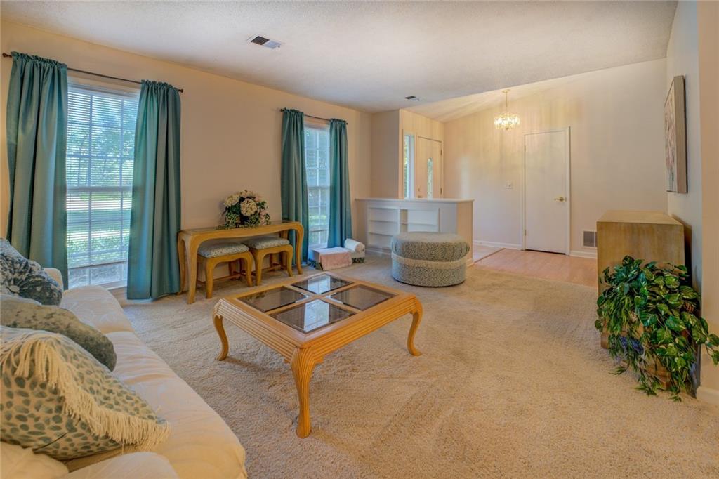 2340 Rolling Acres Drive, Conyers, Georgia image 12
