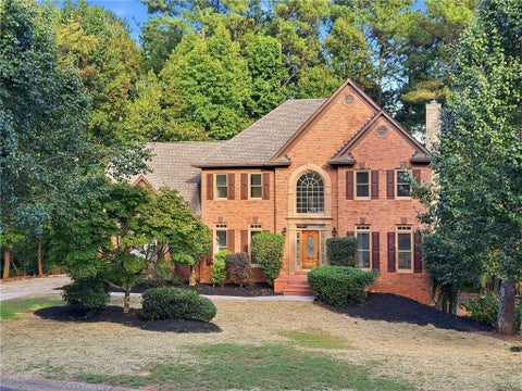 Homes For Sale - 2317 Kingsford Court<br/> Gwinnett County, Lawrenceville, GA 30043