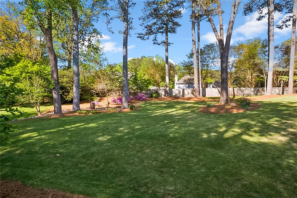 744 Edgewater Lane, Kennesaw, Georgia image 32