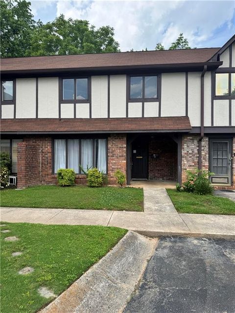 1807 Ashborough Circle SE B Marietta GA 30067