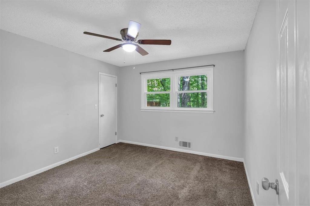 115 Lake Pines Court, Roswell, Georgia image 22