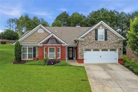 Homes For Sale - 1229 Simonton Glen Way<br/> Lawrenceville, GA 30045