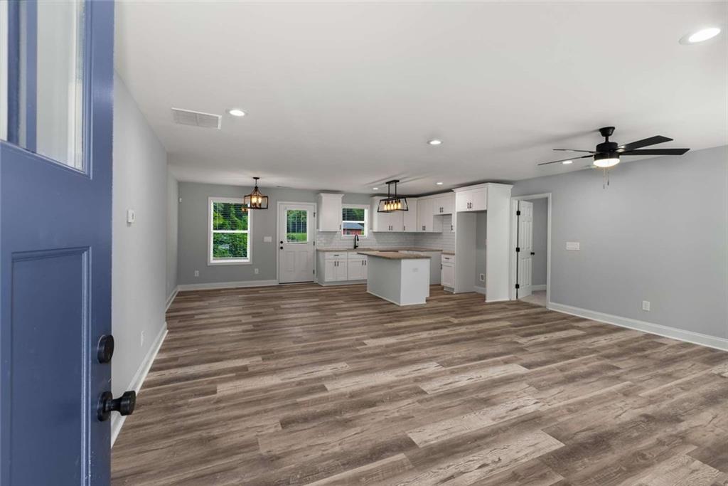 2043 Thomasville Drive