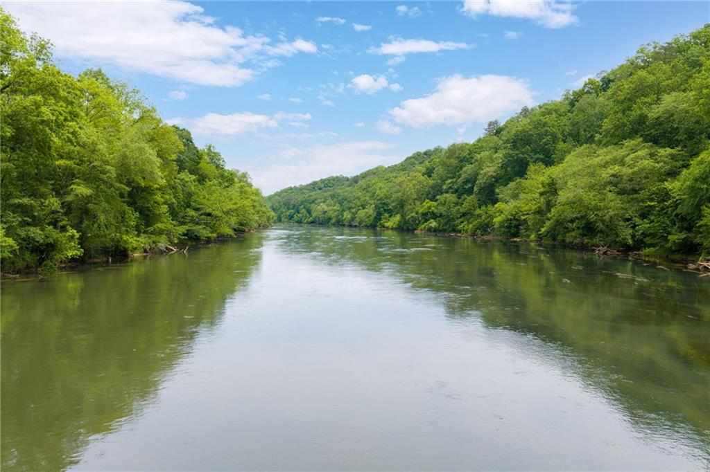 225 River North Drive