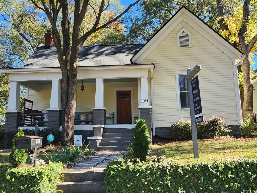 ***Available for move in on 09.10.2025***
Welcome to 1055 Longley Avenue! This historic 1910 Craftsman is nestled in the heart of Historic Howell Station on Atlanta's vibrant West Side. This carefully curated home was renovated in 2006, ensuring modern comfort and style. Recent upgrades include a newer roof, HVAC system, and furnace providing peace of mind for years to come. The addition of a new Vapor barrier enhances the durability.
This beautiful and inviting residence has a welcoming front porch, oversized bedrooms, high ceilings, a bright, airy floor plan, a gas fireplace, period architectural details, and one of the largest lots in the neighborhood with off-street parking.
The eat-in kitchen showcases a vaulted ceiling, farmhouse sink, professional gas restaurant range with a four-burner stove/griddle/broiler/oven, and room for hosting dinner parties. Step out of the kitchen to a screen porch with access to your large backyard.
The large laundry room has built-ins for storage, a folding counter, and a stacked washer and dryer.
With its prime location, residents can enjoy easy access to the brand-new Westside paper development, Westside Park at Bellwood Quarry, King Plow Arts Center, and the shops, restaurants, breweries, and entertainment district.
This is the perfect opportunity to live in one of Atlanta’s hottest neighborhoods which blends historic charm and contemporary convenience.
Parking pad with room for 2 cars. Street parking is available too.
Pets negotiable. If approved, a Pet Deposit and Non-Refundable fee will apply.
No smokers please.
Tenant pays all utilities and lawn service.
The lease must be for a term of one year or more. No subleases or sub-lets. No Air BnBs.
We look forward to having you as a tenant!