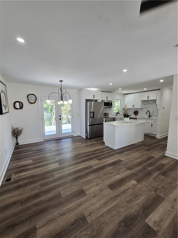 6763 Valley Hill Court