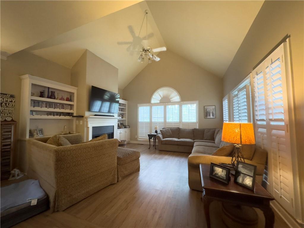 Crabapple Chase - Residential