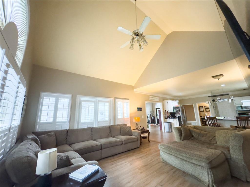 Crabapple Chase - Residential