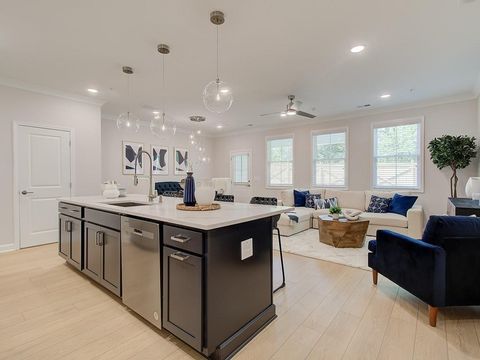 Townhouse For Sale - 4683 Larkfield Way #21<br/> Powder Springs, GA 30127