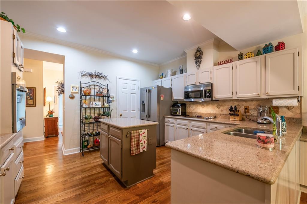 3833 Savannah Square, Atlanta, Georgia image 12