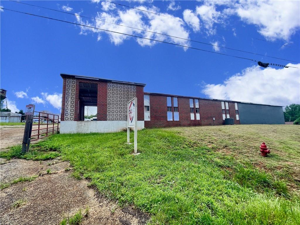 156 Pleasant Valley Road