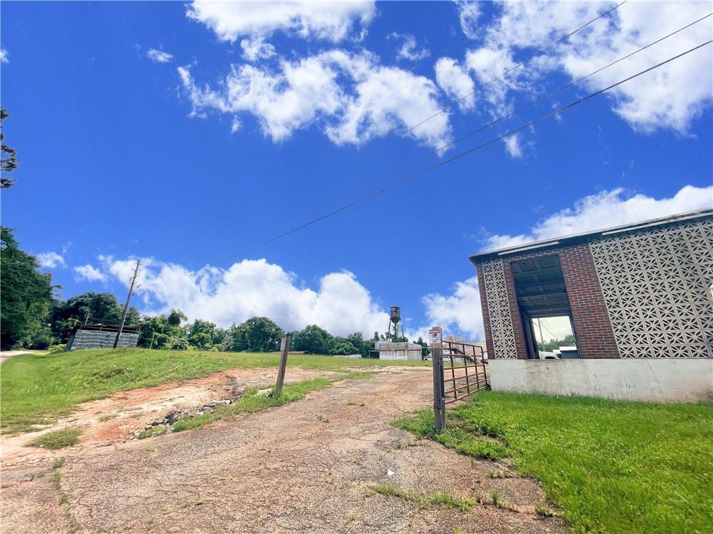 156 Pleasant Valley Road