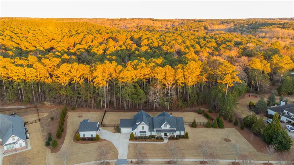 404 Fox Valley Drive