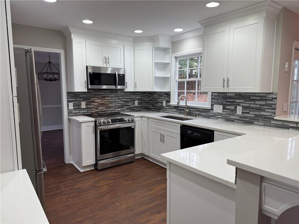 5325 Hillgate Crossing