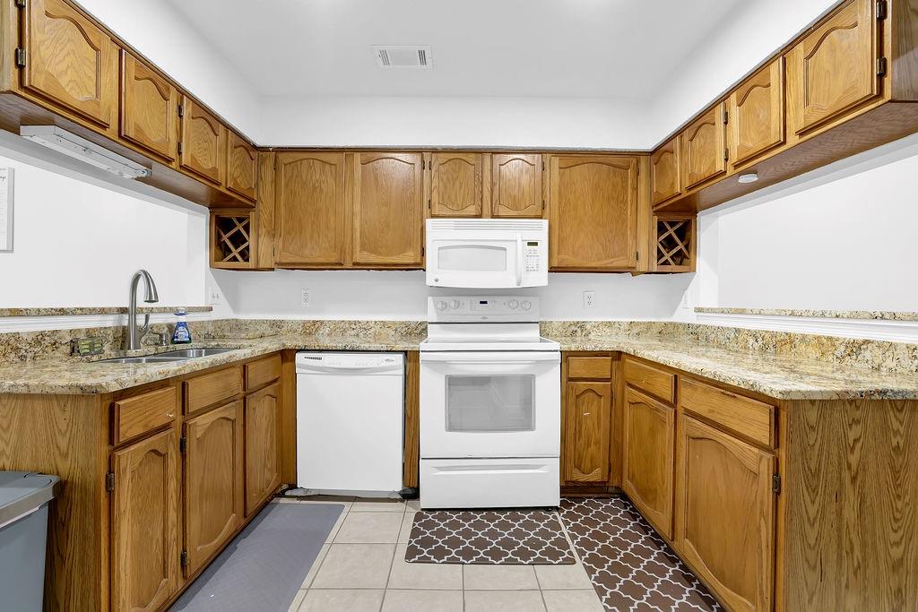 1533 Burnstone Drive