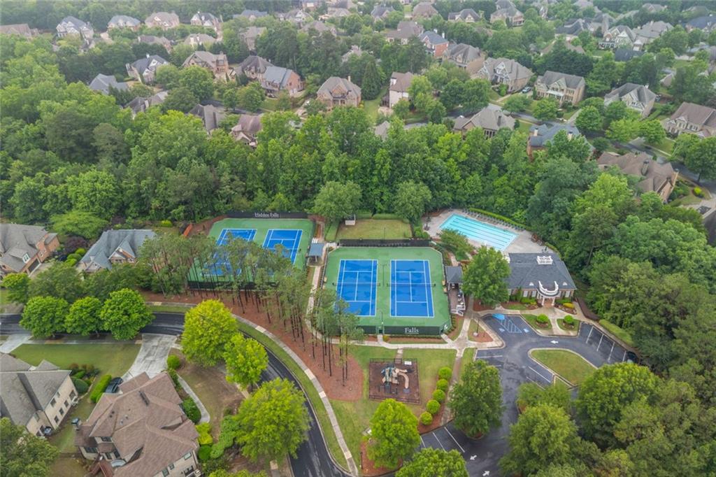 2688 Hidden Falls Drive, Buford, Georgia image 32