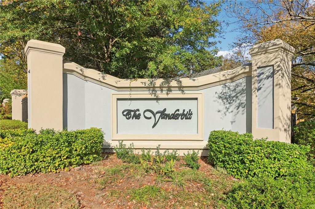 3071 Lenox Road NE 8