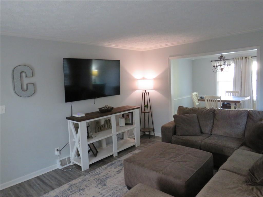 2 Silvermont Drive SE