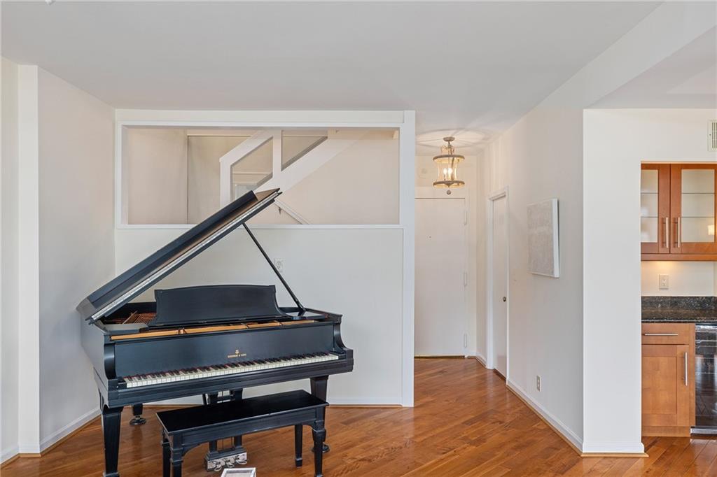 145 15th Street NE 1004