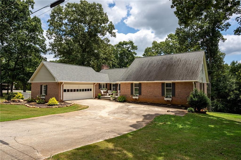 64 Virginia Circle
