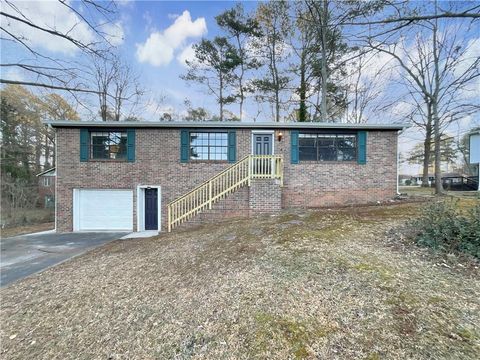 Homes For Sale - 4520 Virginia Avenue<br/> Kennesaw, GA 30144