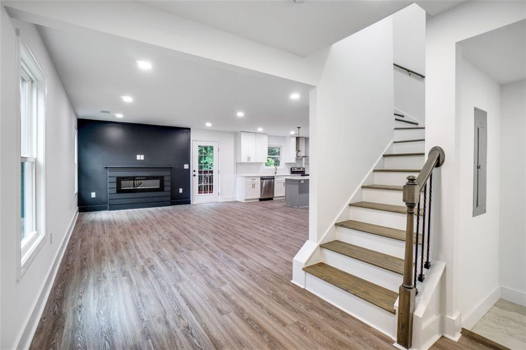 597 WOODCREST MANOR Drive