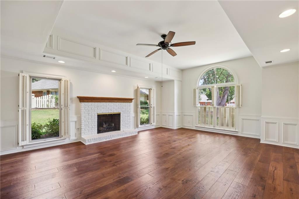 555 Brickleberry Lane, Roswell, Georgia image 4