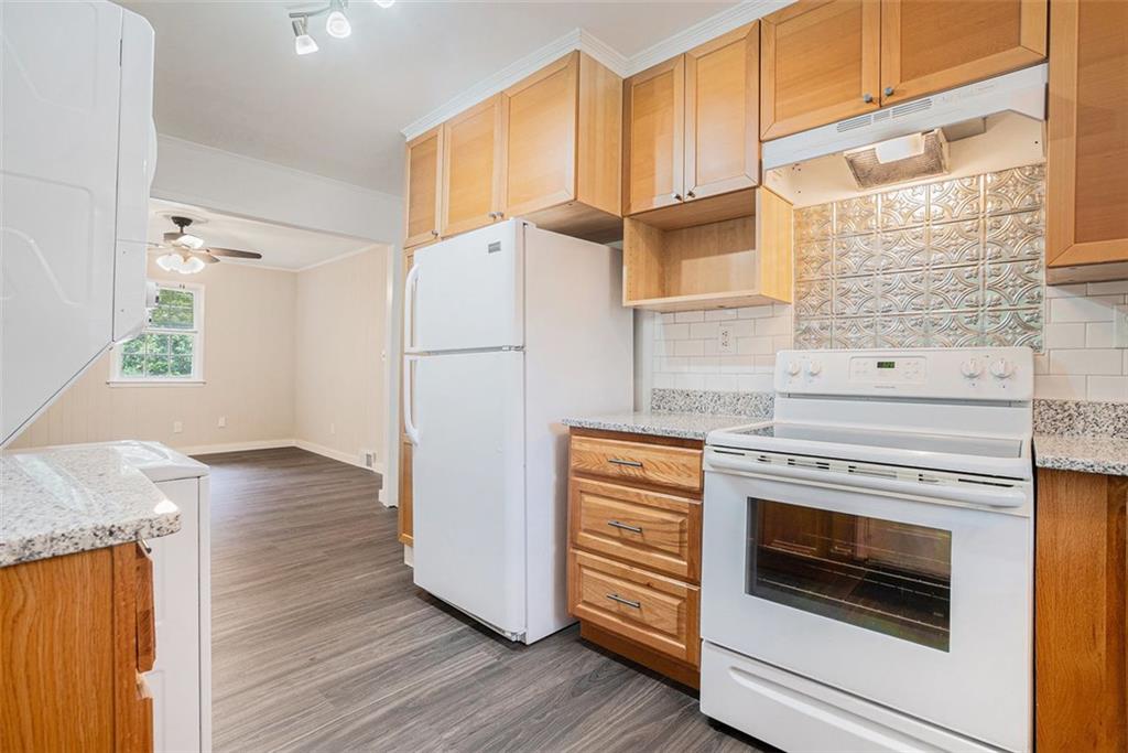 2714 Laurel Ridge Drive