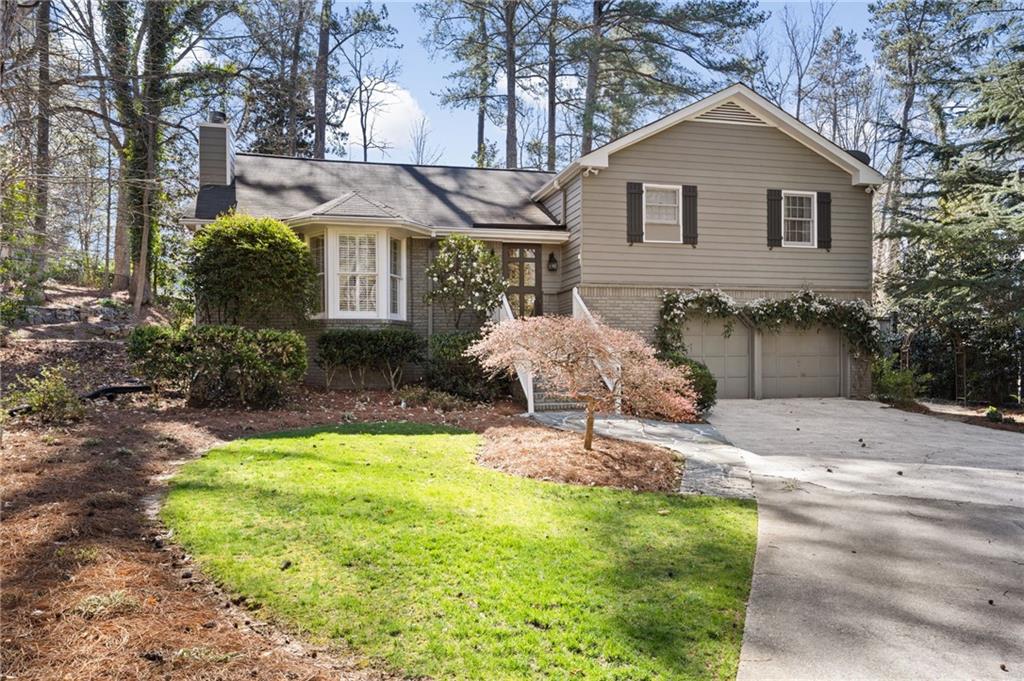 2630 Orchard Knob SE