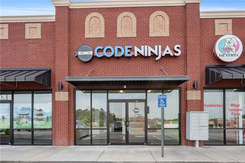 Prime Retail Space for Lease – 2538 Cedarcrest Rd, Suite 109, Acworth, GA 30101
Position your business in the heart of Paulding County with this exceptional 2,800 SF retail suite located in a vibrant shopping center on Cedarcrest Road. Surrounded by popular anchor tenants such as Sal's Pizza, Atami Steak & Sushi, Cielo Blue, and RE/MAX, this space benefits from steady foot traffic and excellent visibility.
Built in 2008, the unit features a spacious, modern layout with a welcoming reception area, restrooms, and a kitchenette. The bright, open design is complemented by a large storefront window that brings in abundant natural light.
Additional highlights include:
Ample parking with 50+ spaces
Dual entrances for convenient access
Rear delivery/loading doors
ADA-compliant restrooms
High daily traffic counts
Zoned B1, suitable for a variety of retail or service uses
The location also offers easy access to utilities including electricity, gas, sewer, and cable. Positioned in a well-maintained brick building with 465 feet of road frontage, this site is ideal for growing your business in a high-demand area.