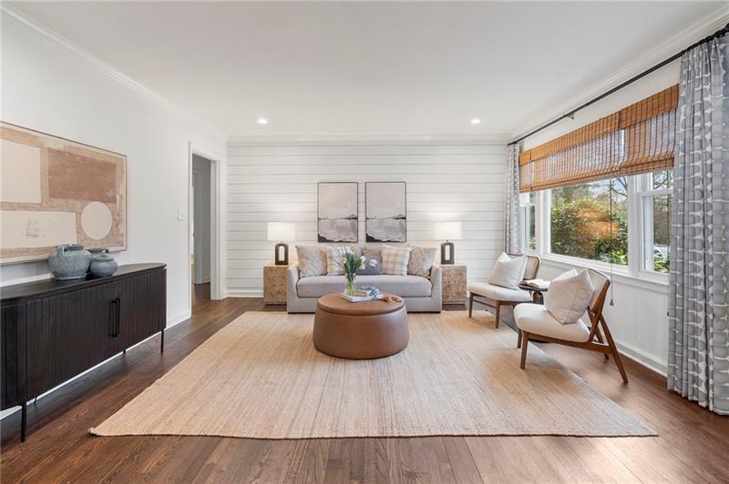 1059 Briar Vista Terrace NE