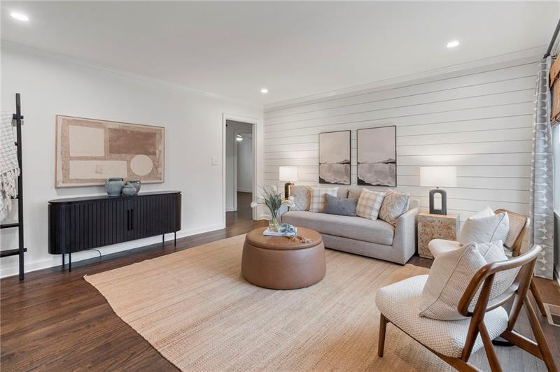 1059 Briar Vista Terrace NE