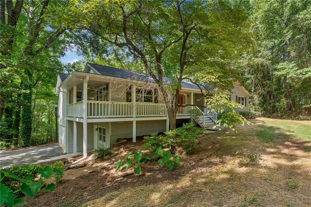 1207 Dabbs Bridge Road