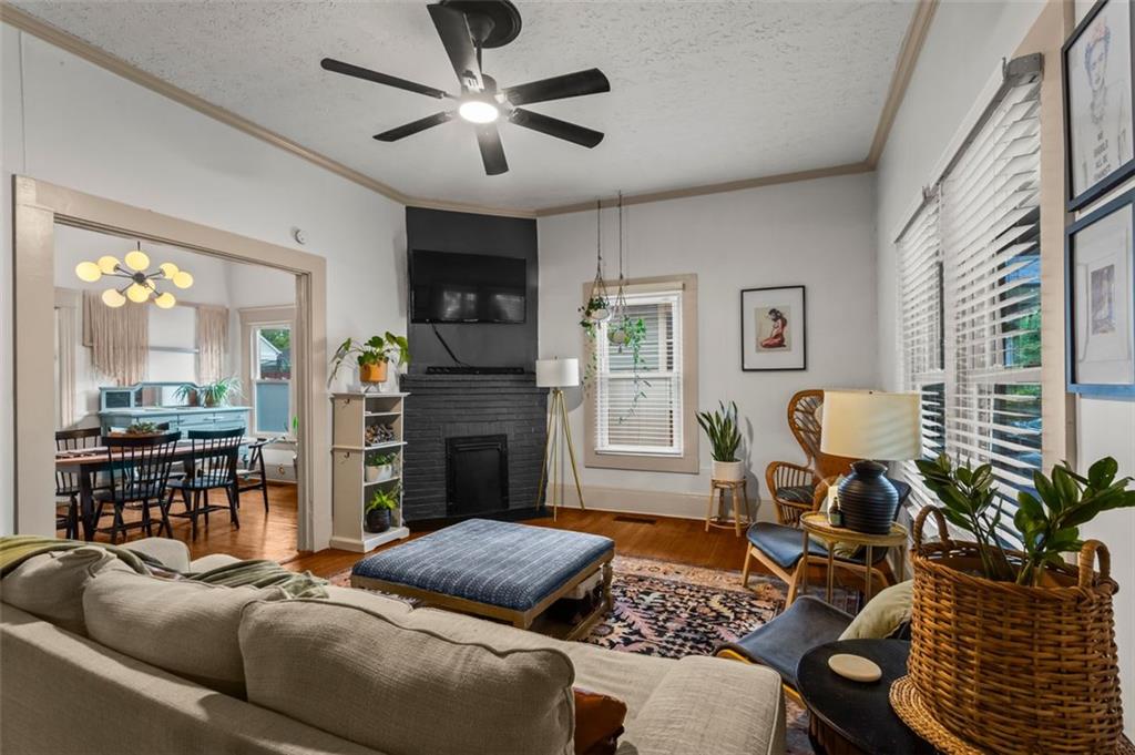 1375 BELMONT Avenue SW