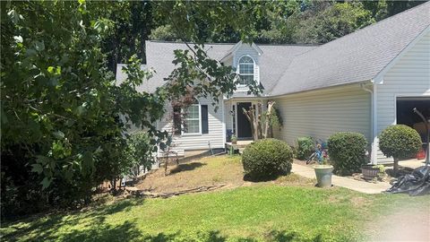 Homes For Sale - 4724 Melbourne Trail<br/> Hall County, Flowery Branch, GA 30542
