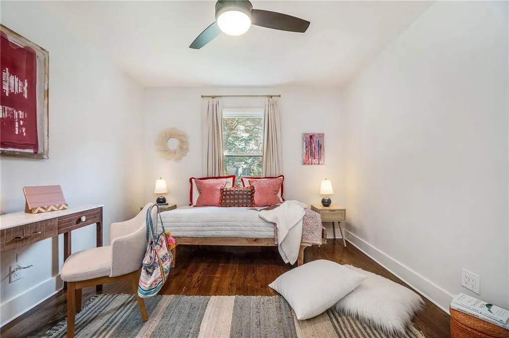 Atlanta, Georgia 30324, United States, 4 Bedrooms Bedrooms, ,2 BathroomsBathrooms,Residential,Active,126518